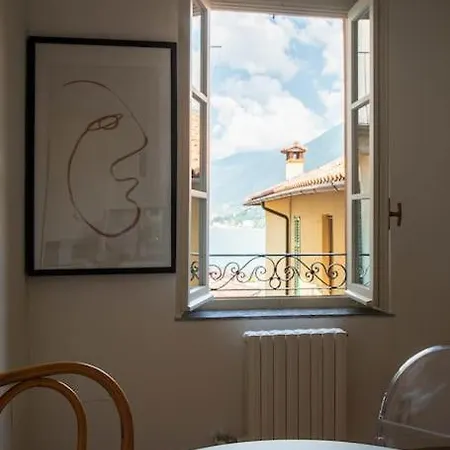 Apartment La *